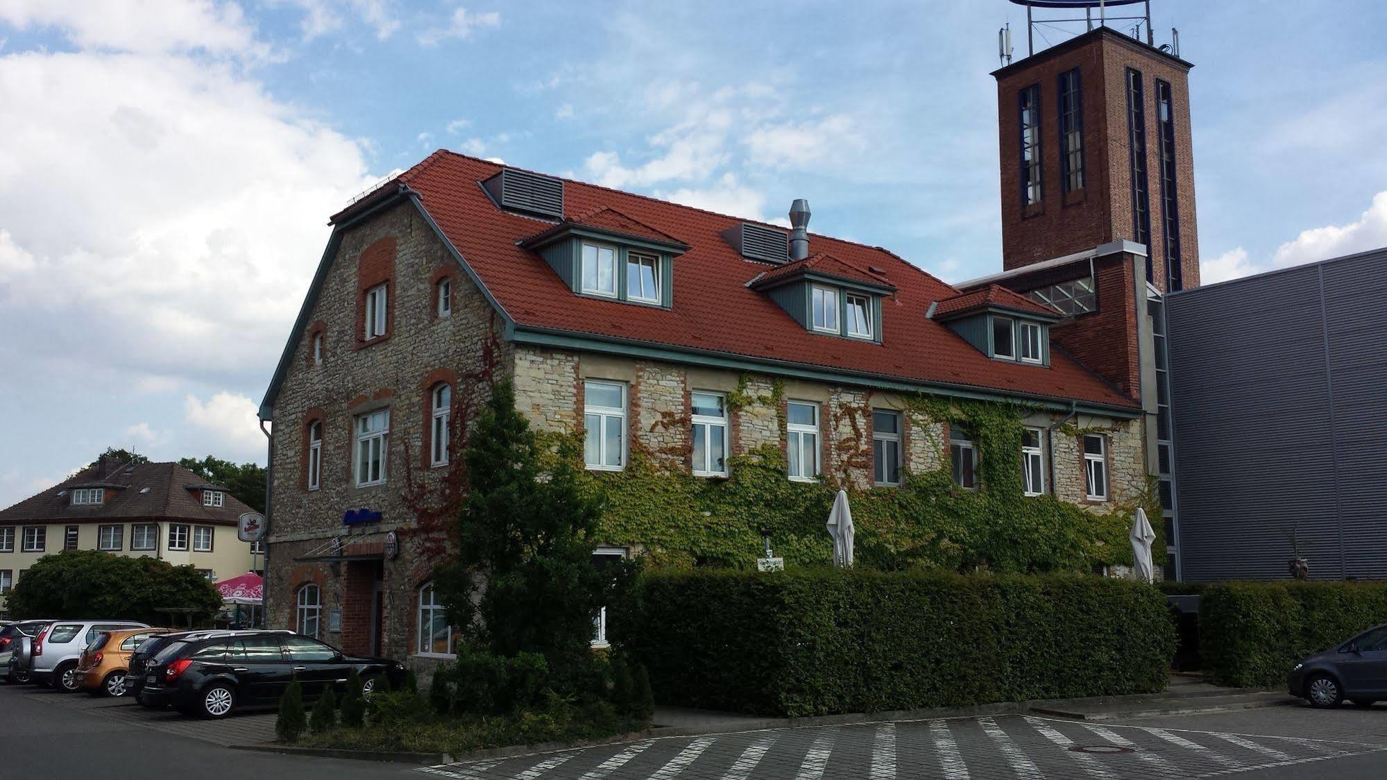 Hotel Ambiente Halberstadt Exterior photo